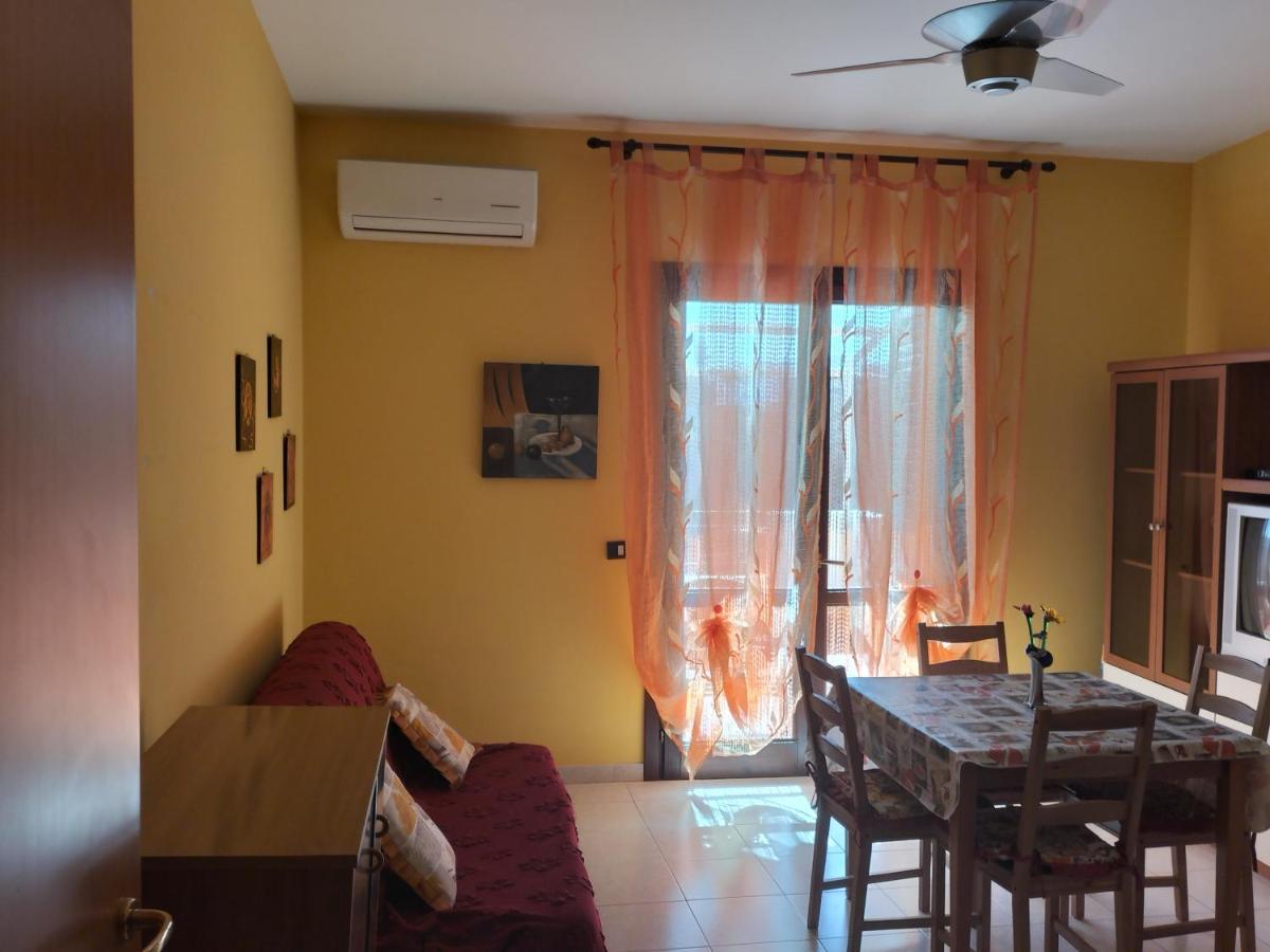 Casa Vacanza Da Rosa Letojanni Exterior foto